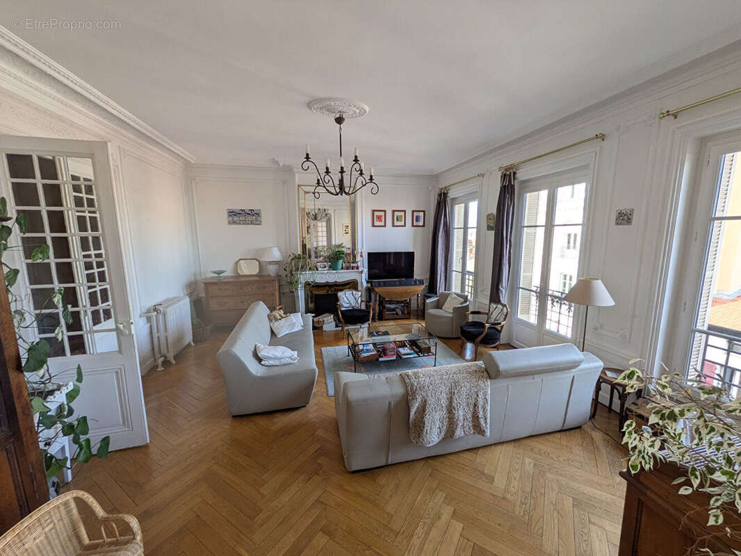 Appartement à ROANNE