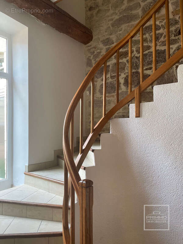 Appartement à CHASSELAY