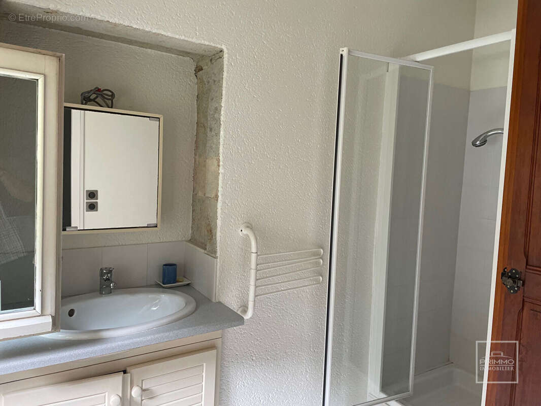 Appartement à CHASSELAY