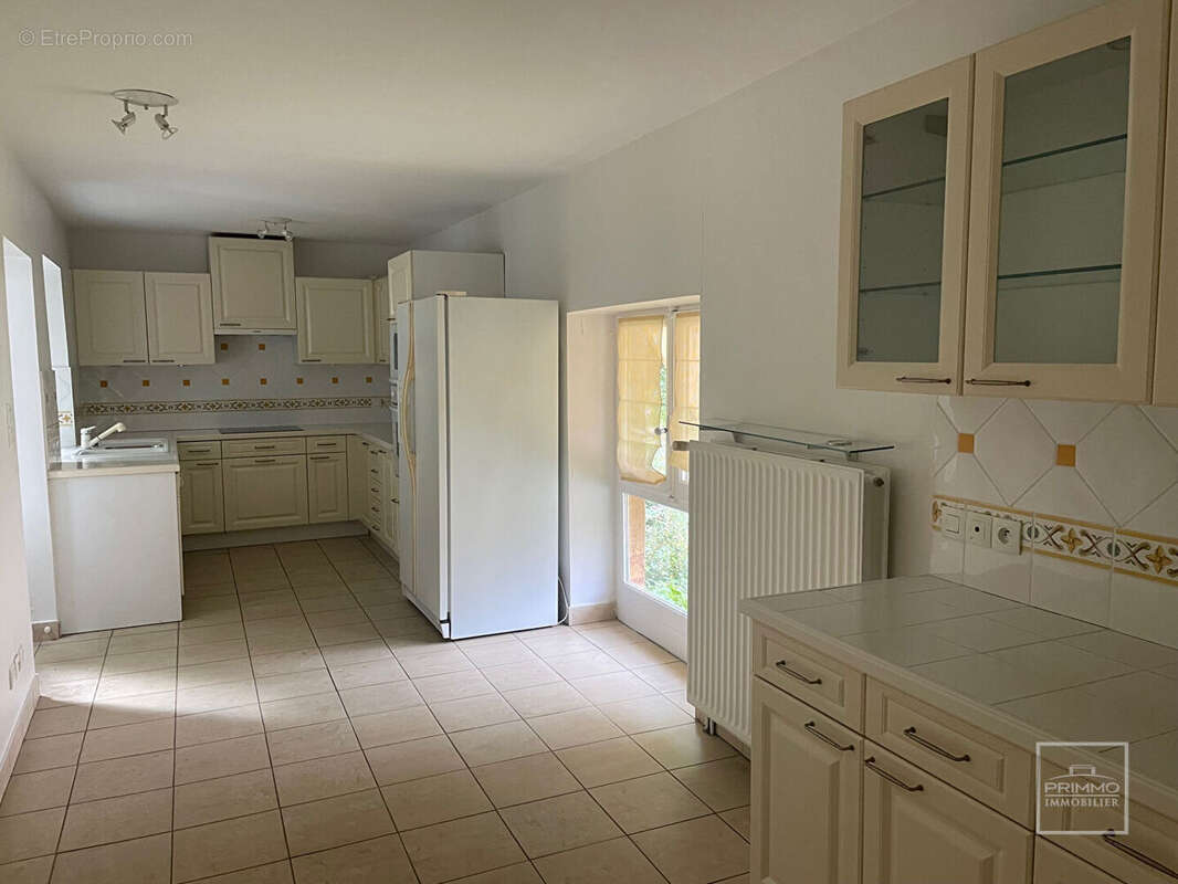 Appartement à CHASSELAY