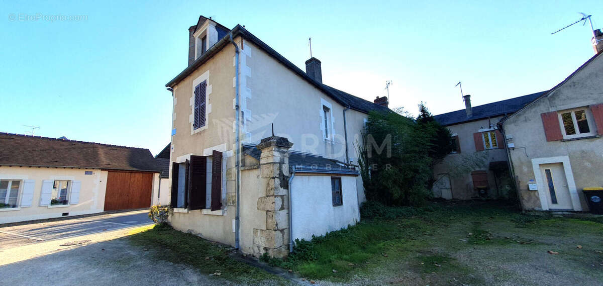 Maison à LERE