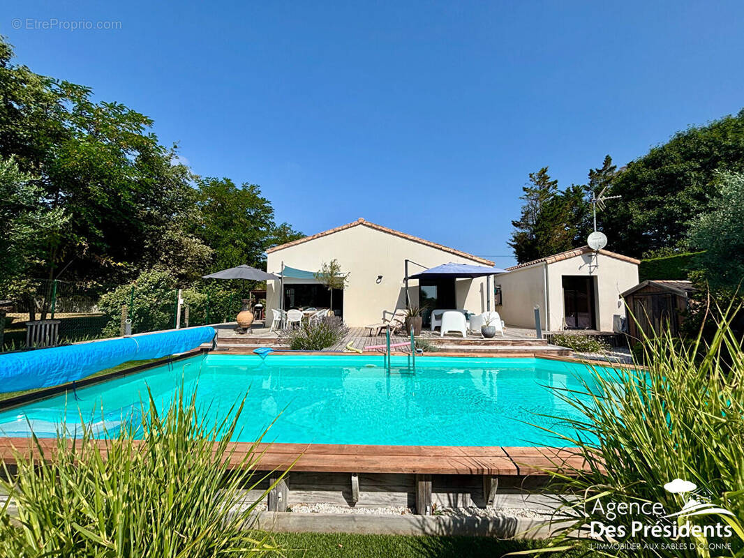 Maison à TALMONT-SAINT-HILAIRE