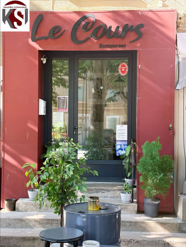 Commerce à BRUE-AURIAC