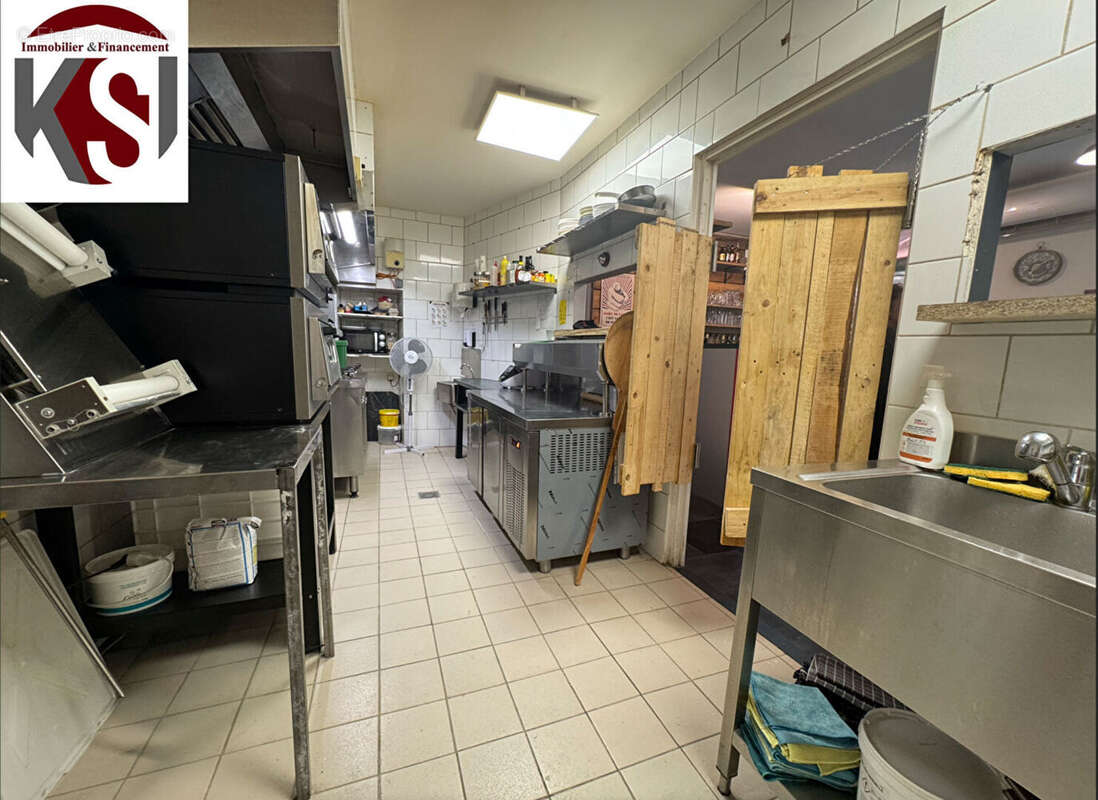 Commerce à BRUE-AURIAC