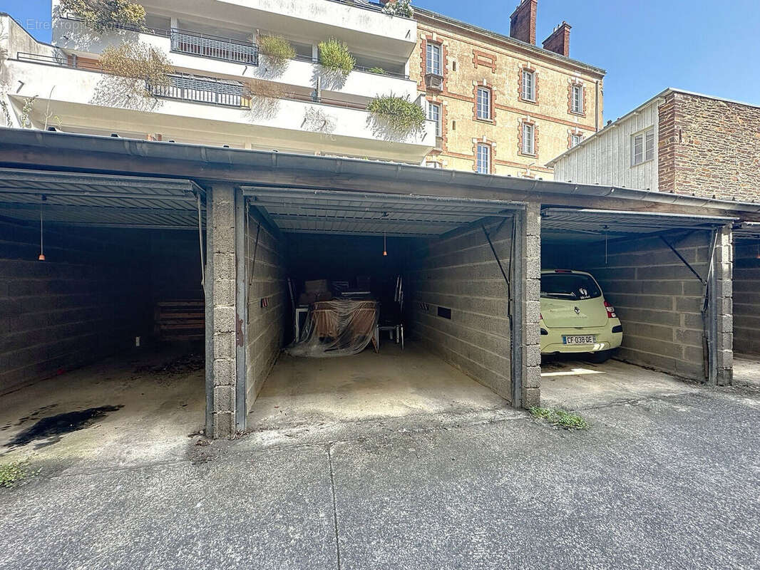 Parking à RENNES