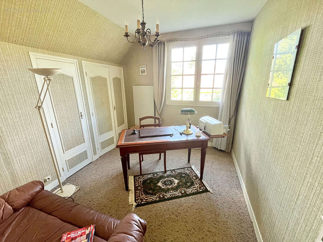 Maison à JOUE-LES-TOURS