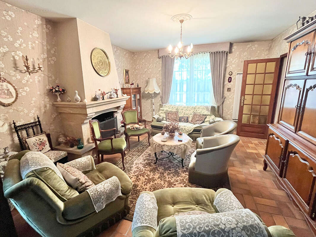 Maison à JOUE-LES-TOURS