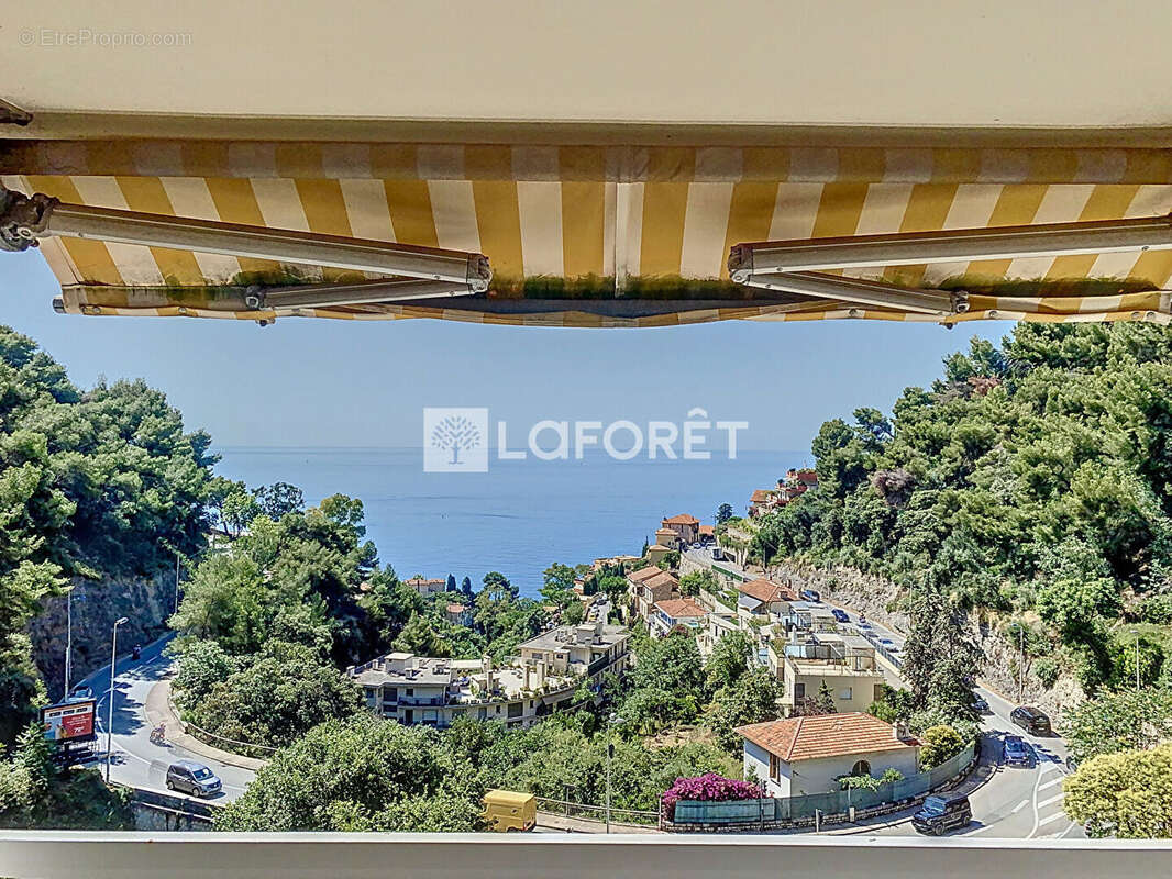 Appartement à ROQUEBRUNE-CAP-MARTIN