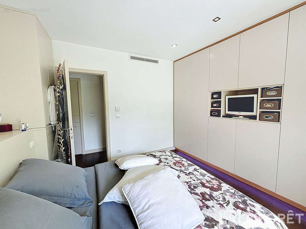 Appartement à ROQUEBRUNE-CAP-MARTIN