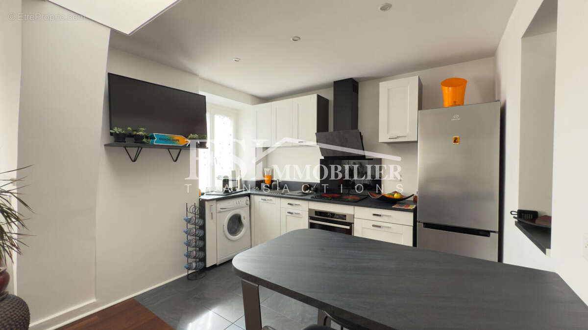 Appartement à ENGHIEN-LES-BAINS