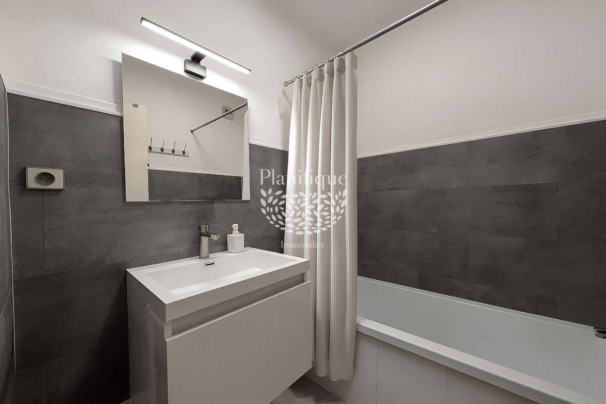 Appartement à ANNECY-LE-VIEUX