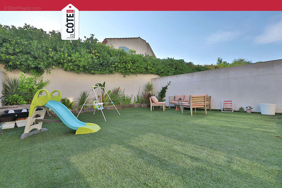 Maison à CHATEAUNEUF-LES-MARTIGUES