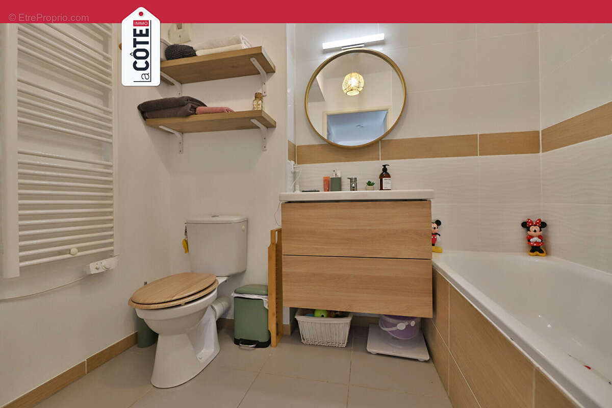 Maison à CHATEAUNEUF-LES-MARTIGUES