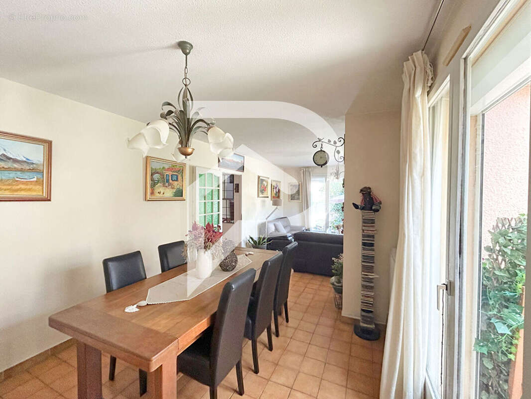 Maison à CANET-EN-ROUSSILLON