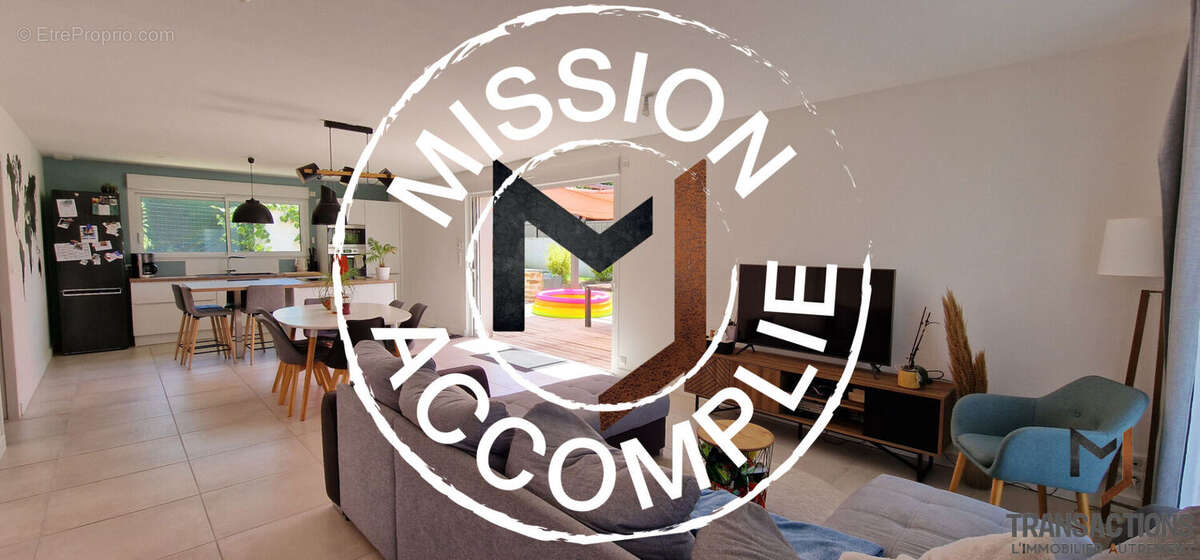 Maison à SAINT-LUMINE-DE-COUTAIS