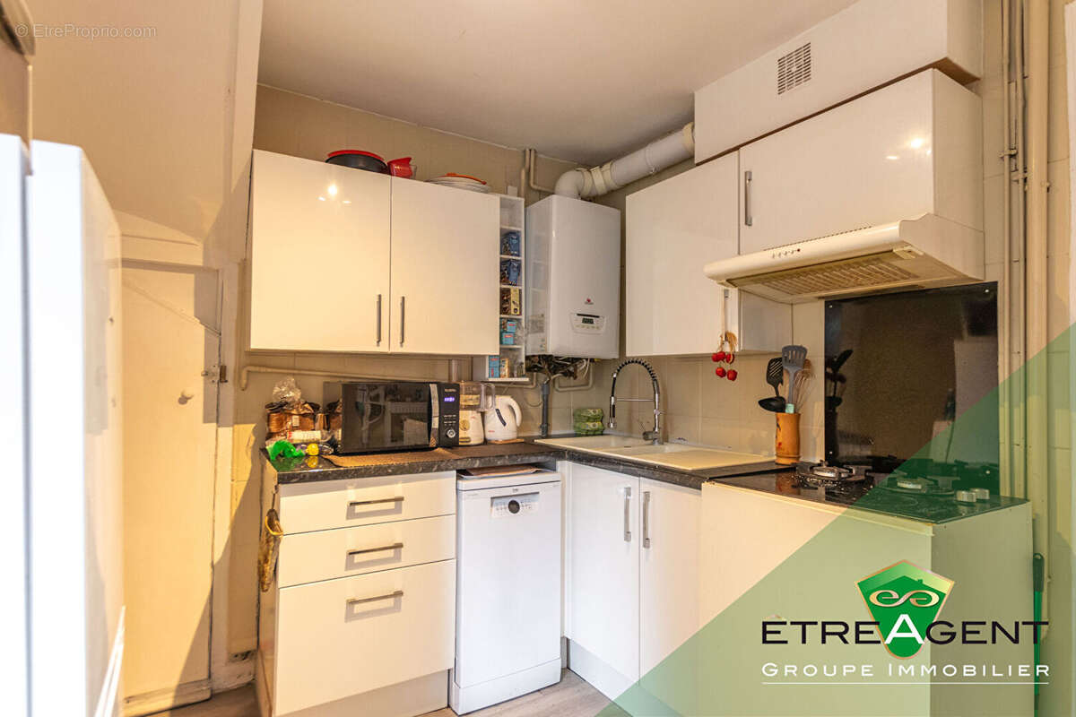 Maison à LE THILLAY