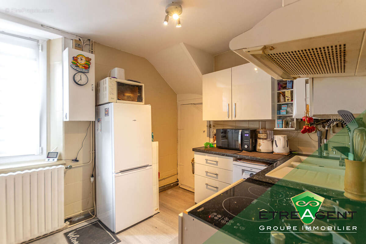 Maison à LE THILLAY