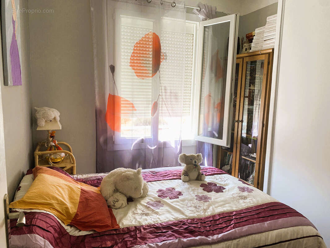 Appartement à PEYROLLES-EN-PROVENCE