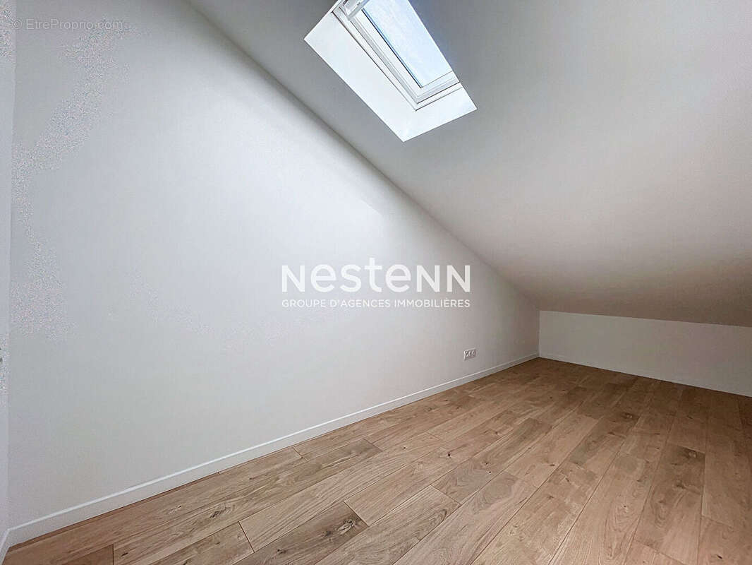 Appartement à VALLAURIS