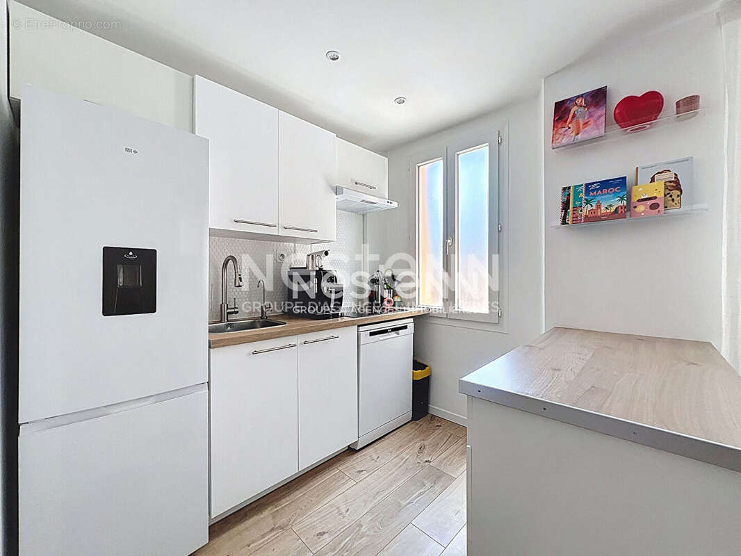 Appartement à VALLAURIS