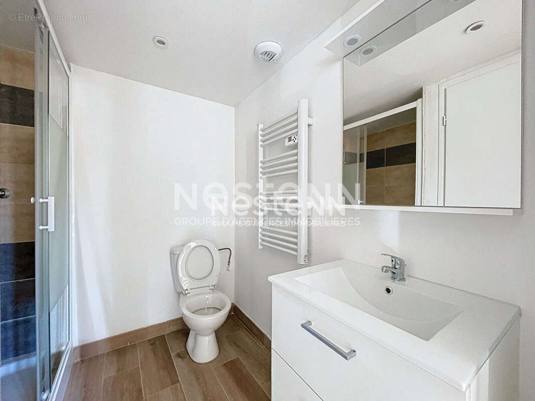 Appartement à VALLAURIS