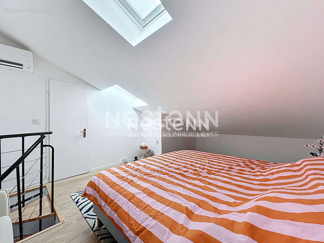 Appartement à VALLAURIS