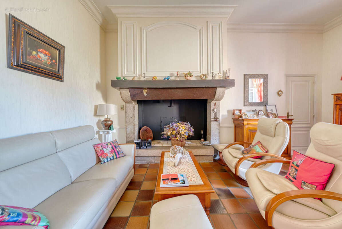 Maison à THORIGNE-FOUILLARD