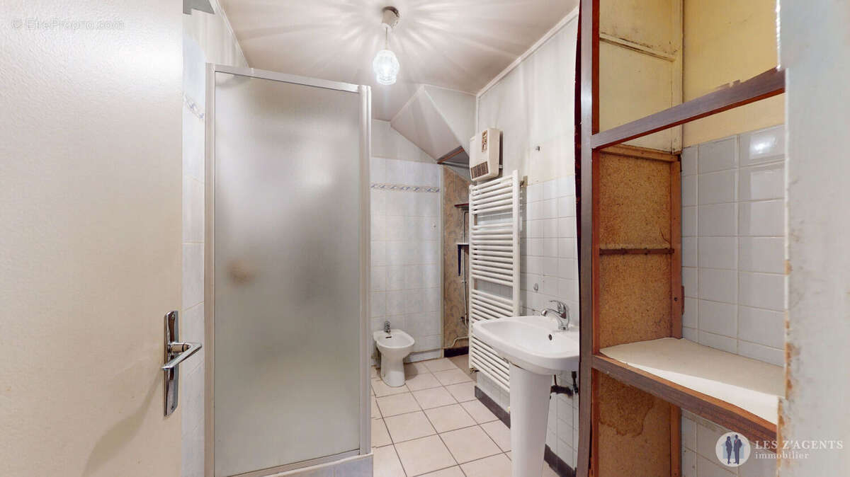 Maison à ECHIROLLES