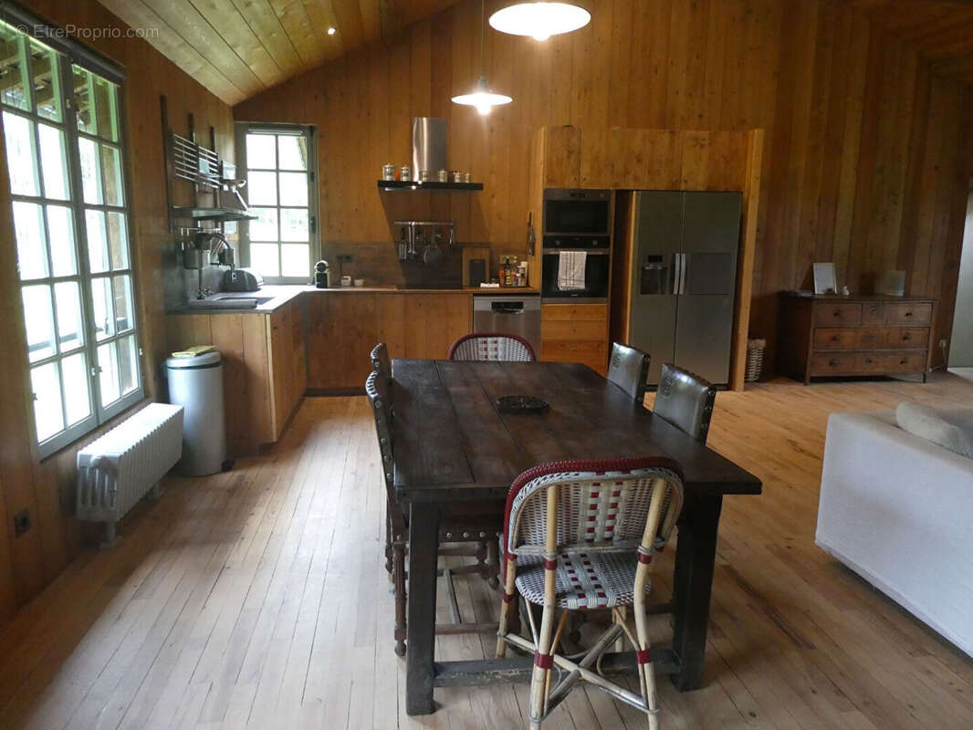 Maison à PONT-L&#039;EVEQUE