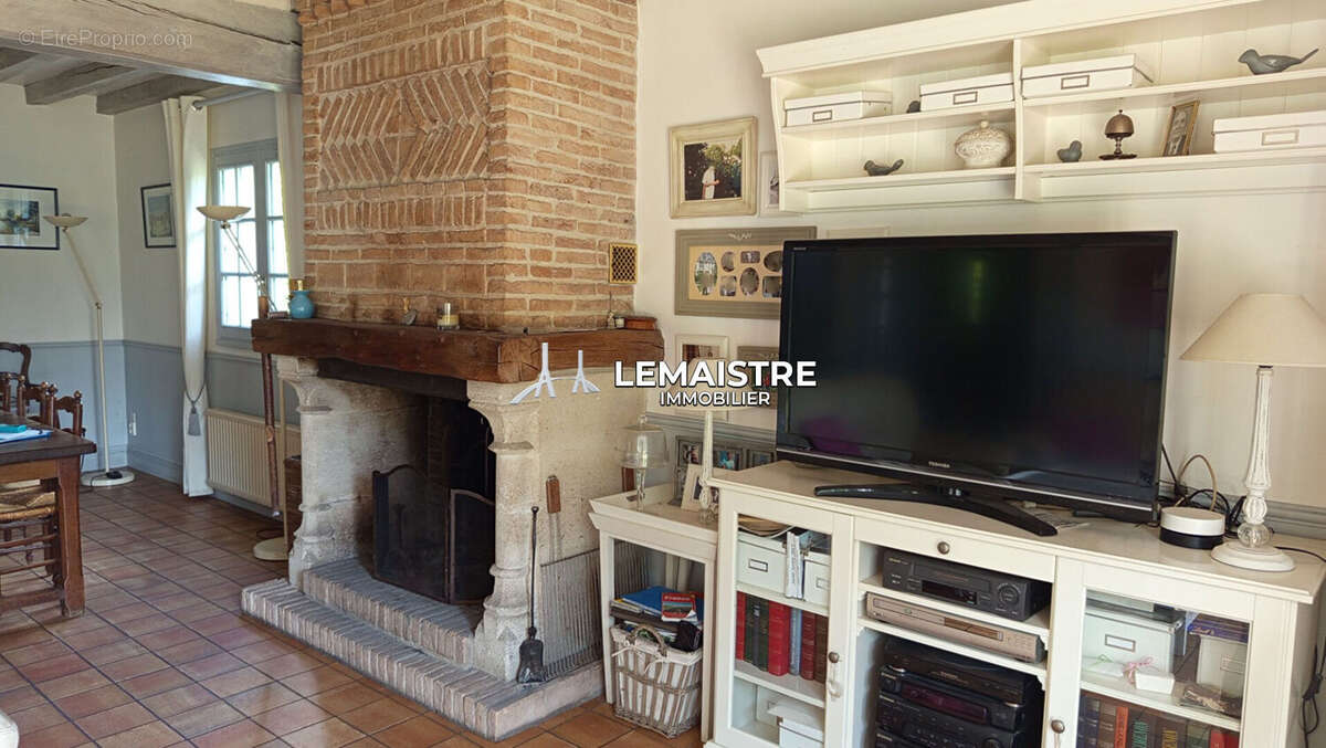 Maison à NOTRE-DAME-DE-GRAVENCHON