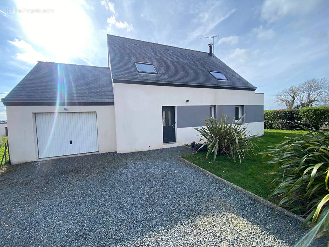 Maison à ETABLES-SUR-MER