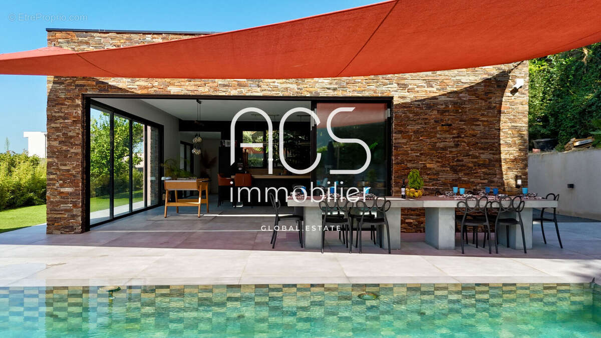 Maison à SAINT-RAPHAEL