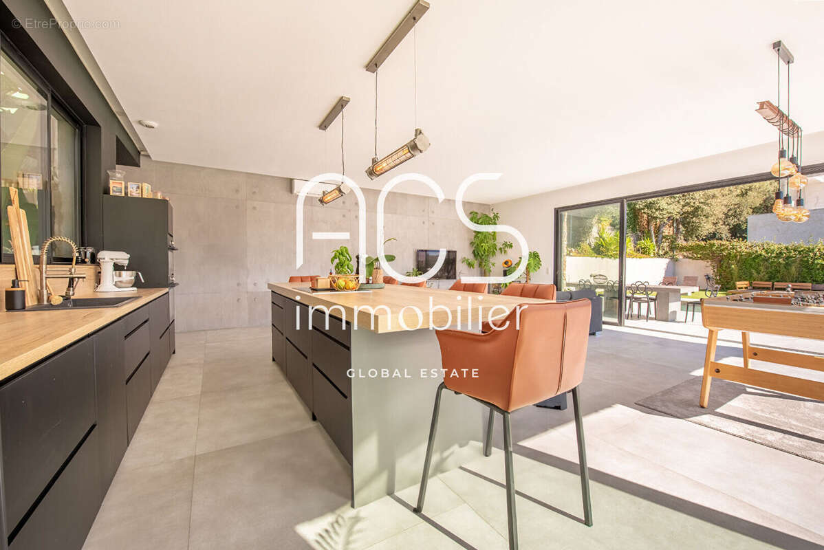 Maison à SAINT-RAPHAEL