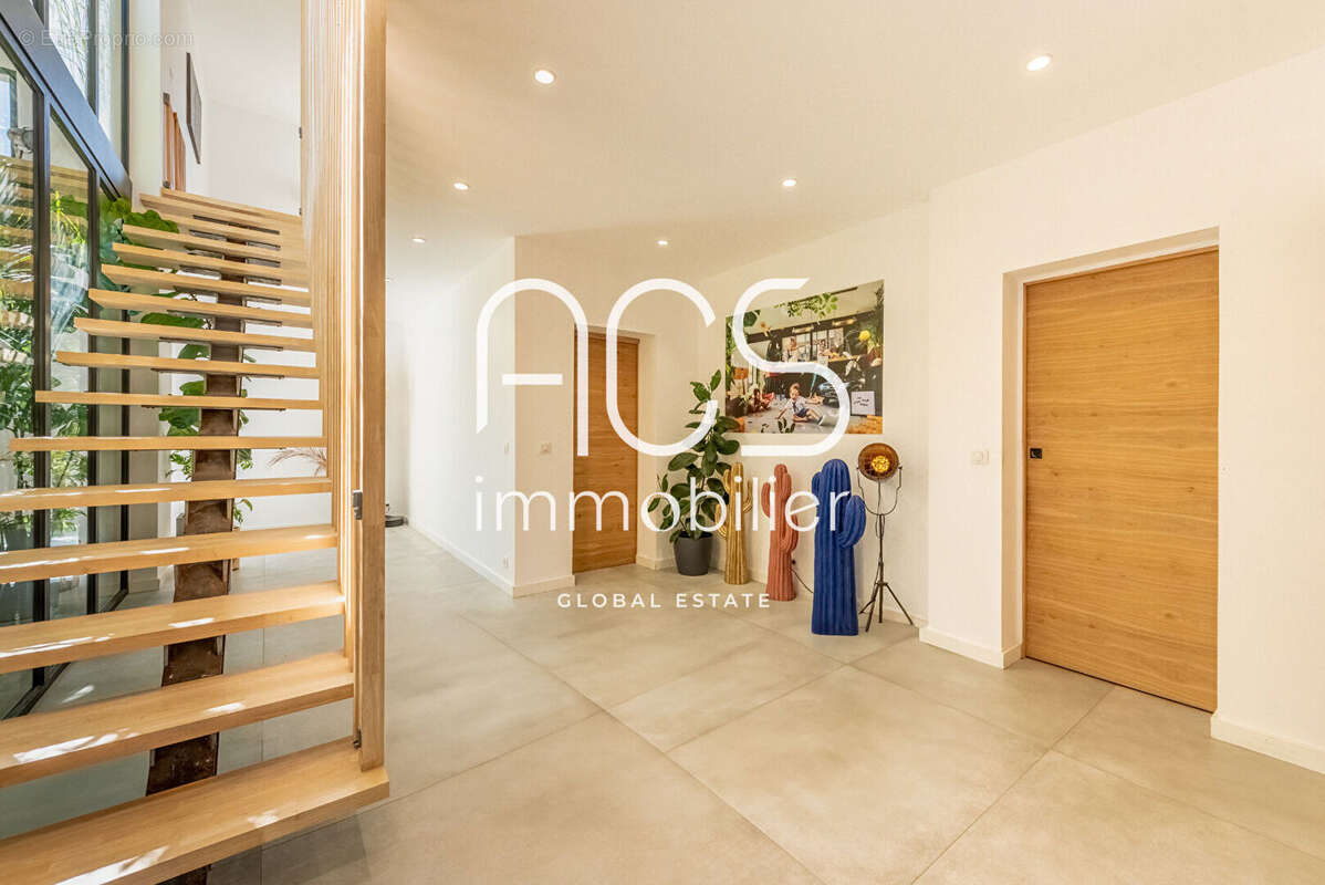 Maison à SAINT-RAPHAEL