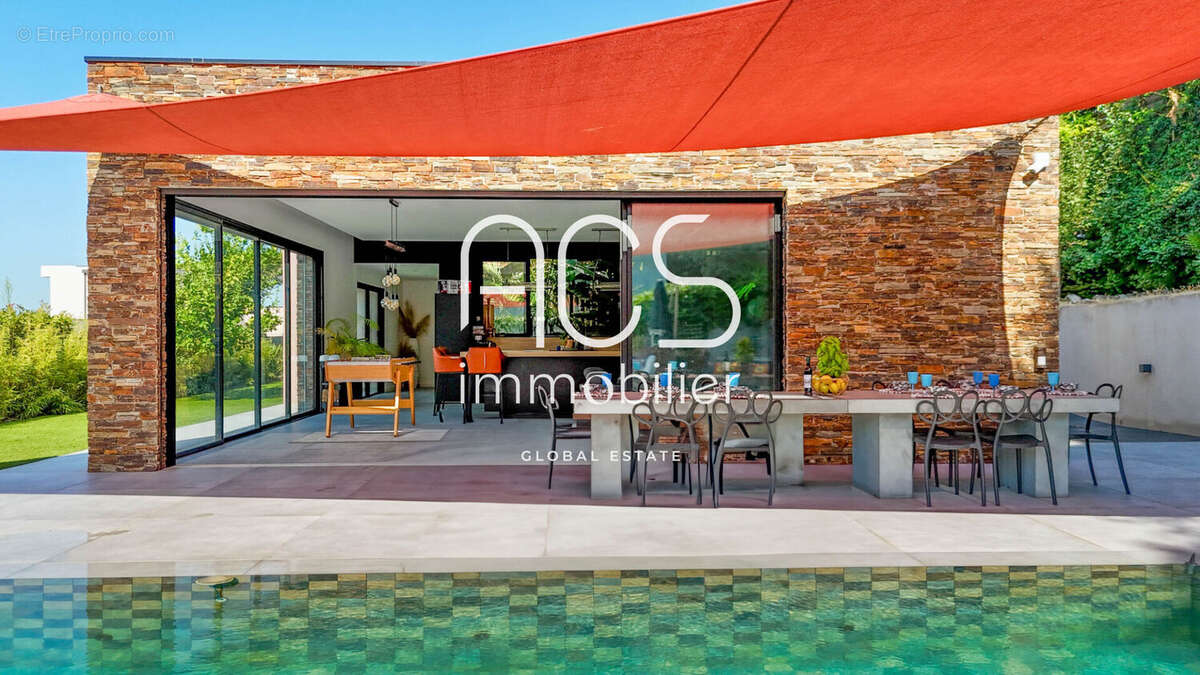 Maison à SAINT-RAPHAEL