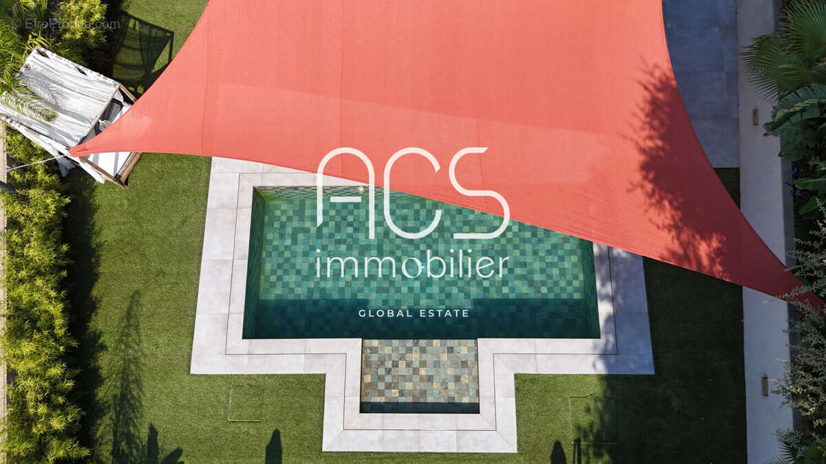 Maison à SAINT-RAPHAEL