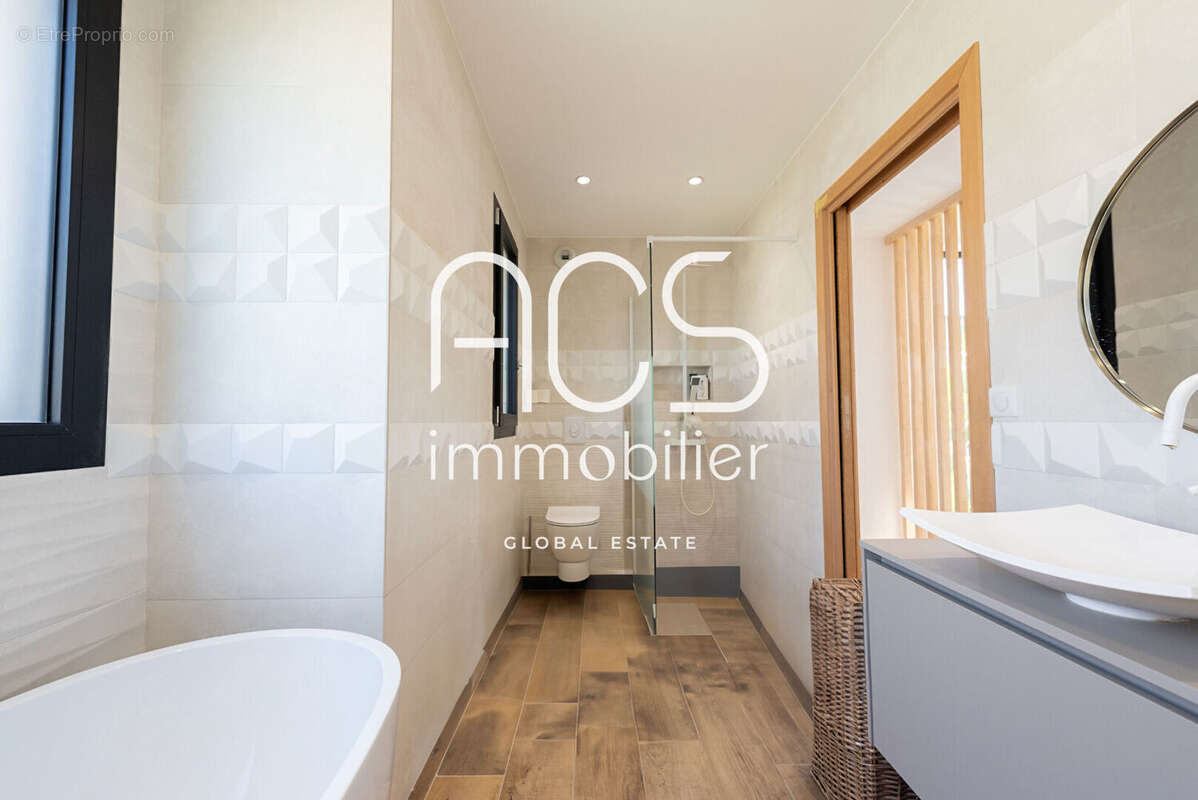 Maison à SAINT-RAPHAEL