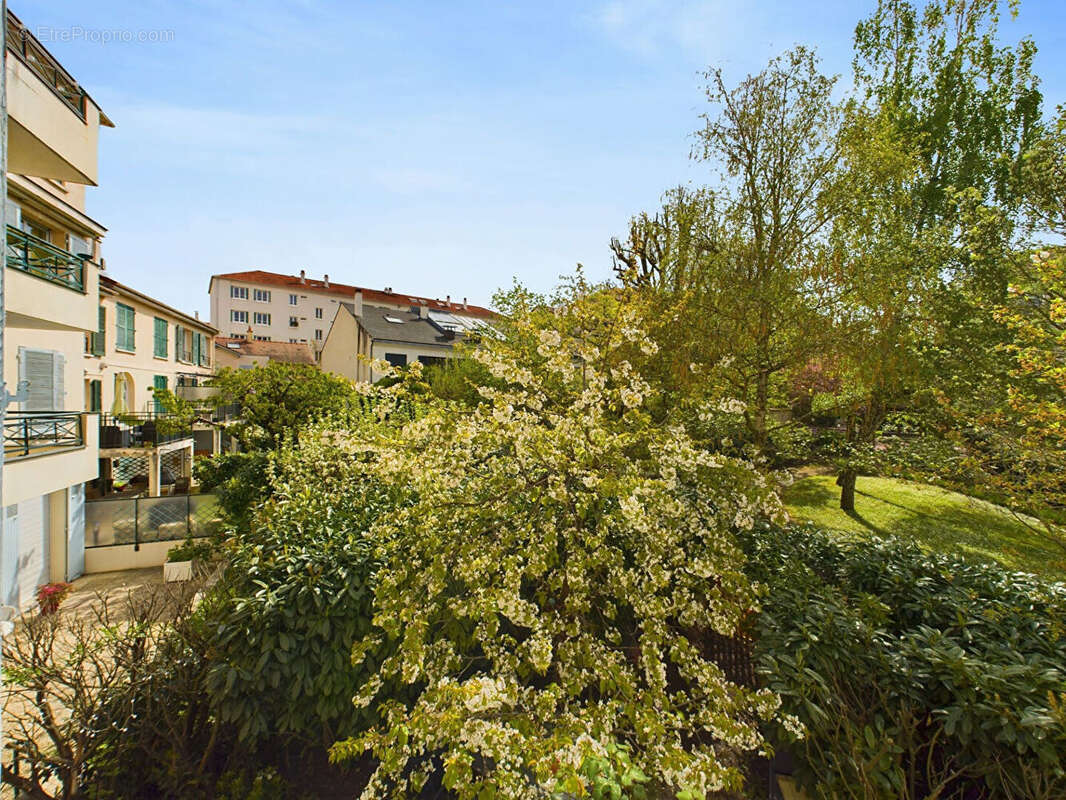 Appartement à RUEIL-MALMAISON
