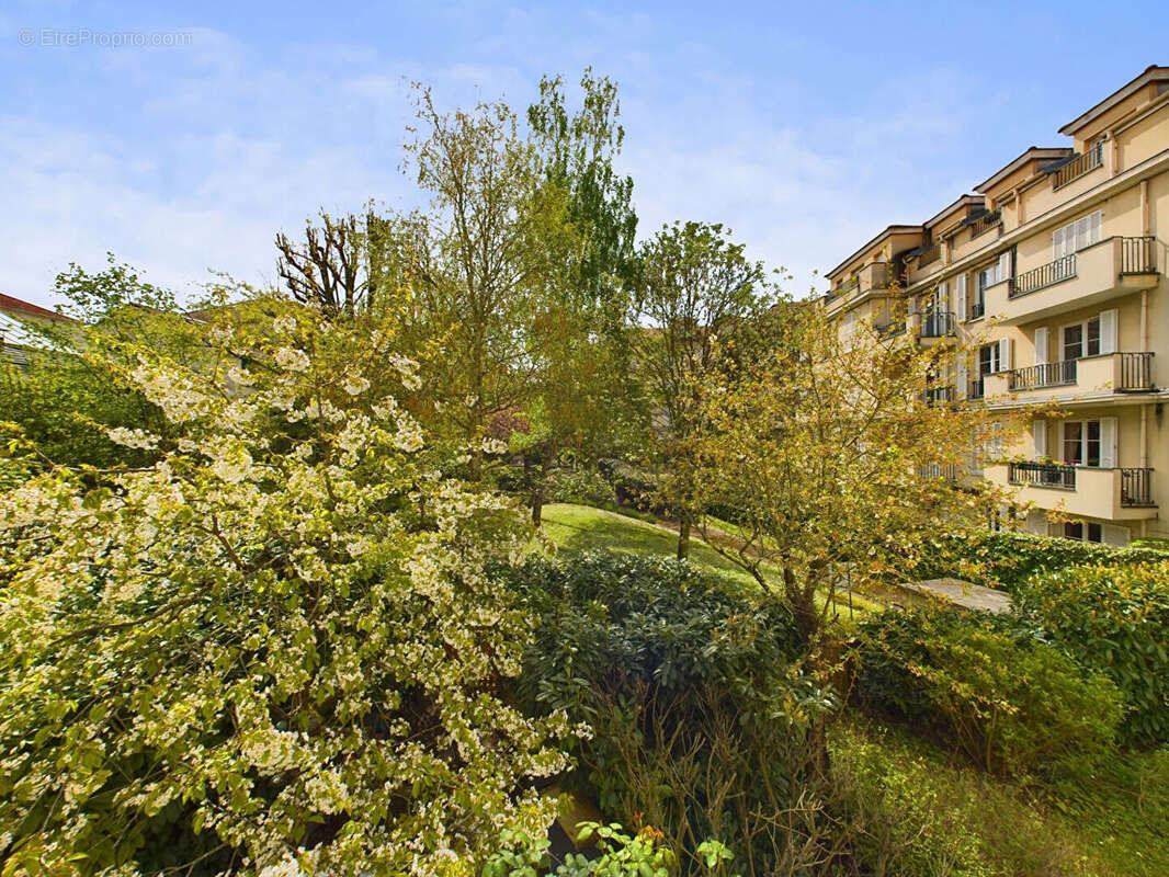 Appartement à RUEIL-MALMAISON