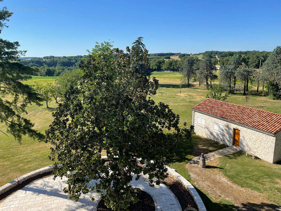 Maison à LAROQUE-TIMBAUT