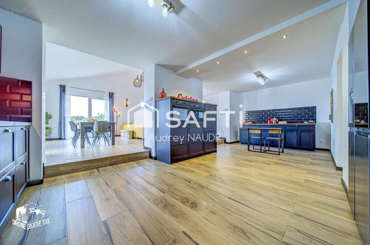 Photo 8 - Maison à BOUSSE