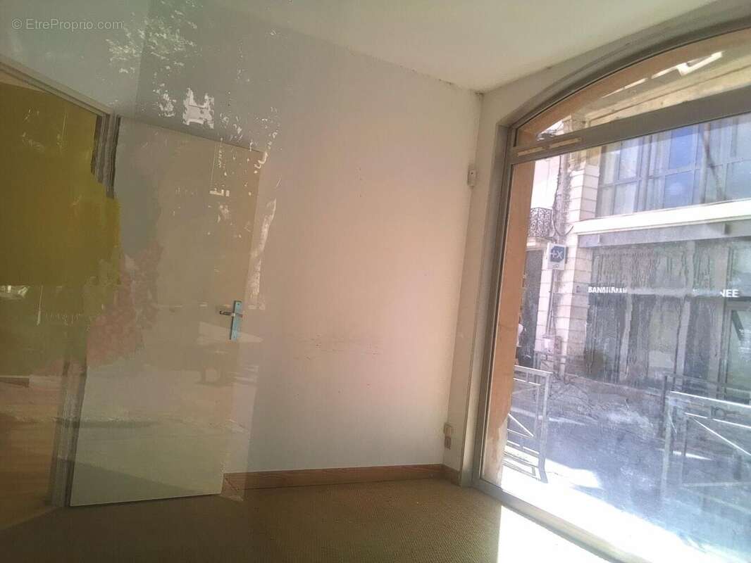 Photo 5 - Commerce à AVIGNON