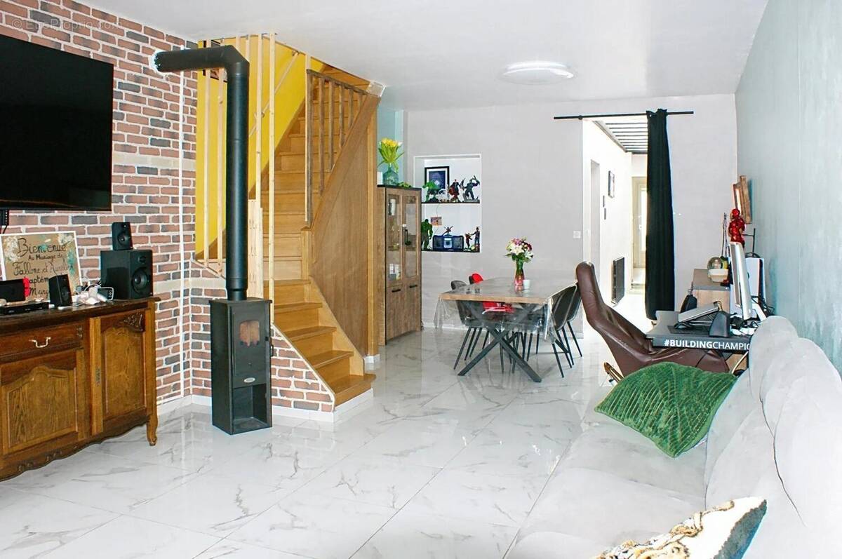 Photo 1 - Maison à FRESNES-SUR-ESCAUT