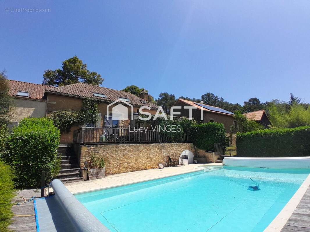 Photo 2 - Maison à BESSE