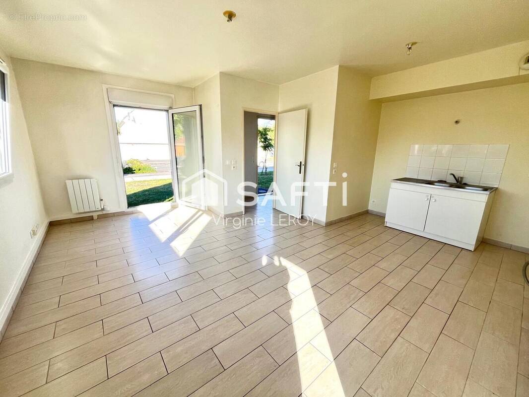 Photo 1 - Appartement à LACROIX-SAINT-OUEN