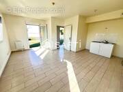 Photo 1 - Appartement à LACROIX-SAINT-OUEN