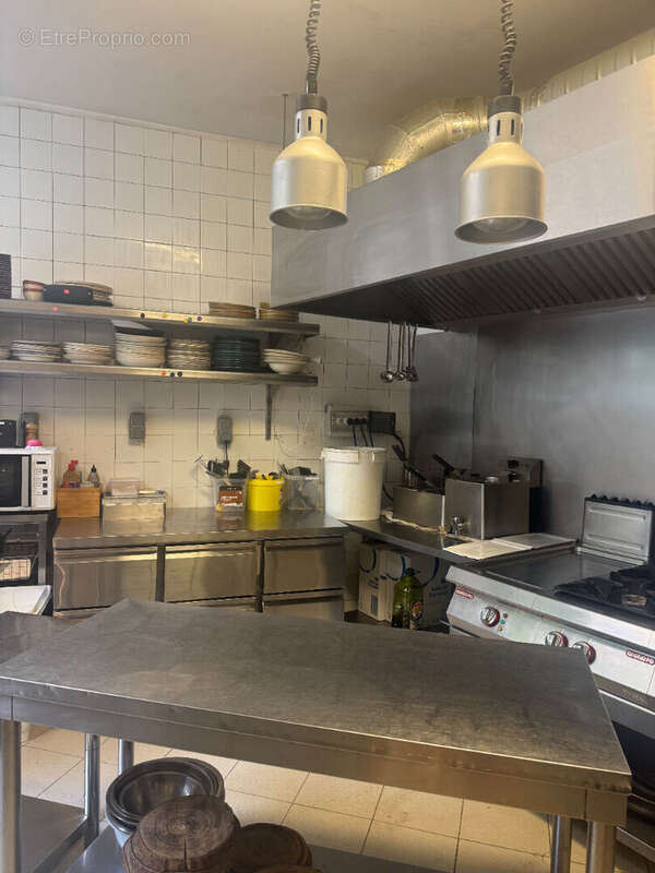 Commerce à CHATEAURENARD