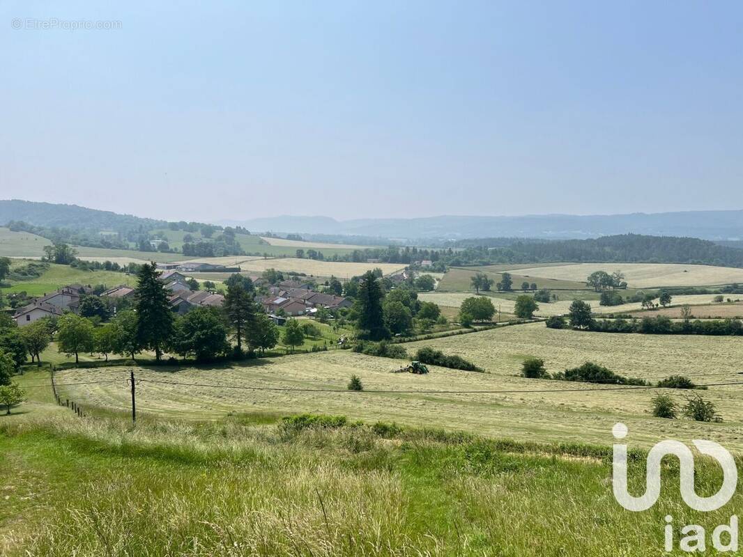 Photo 1 - Terrain à SAINT-HYMETIERE