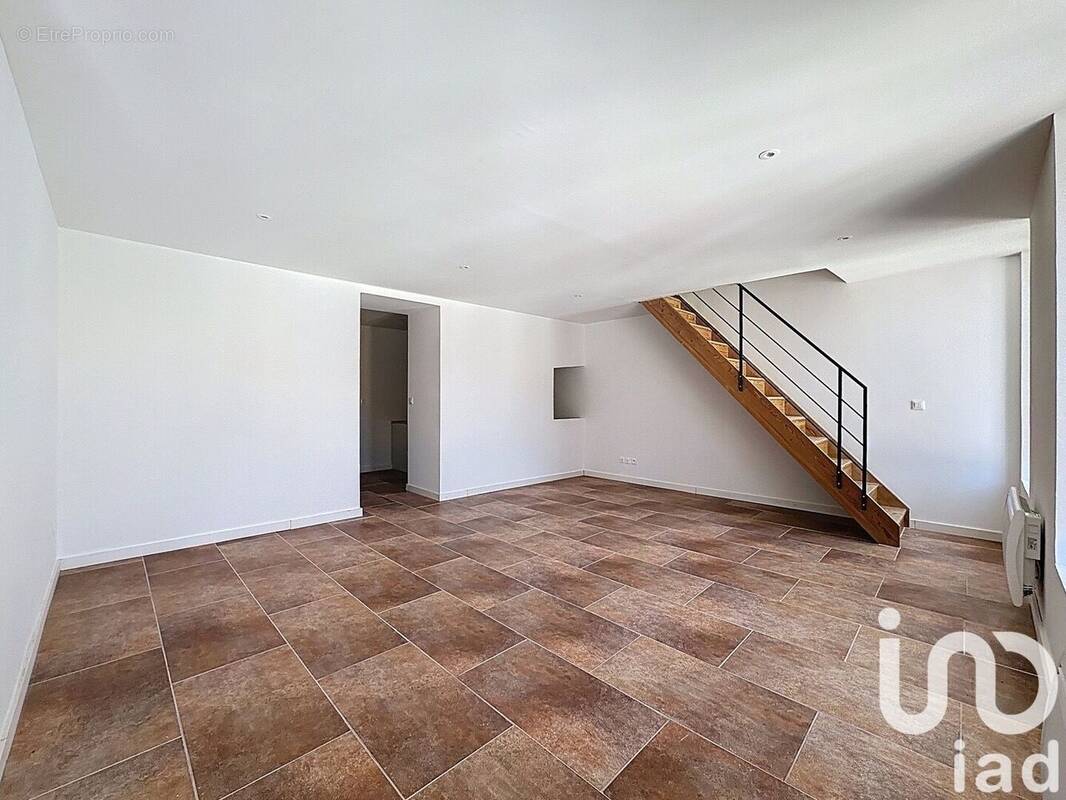 Photo 1 - Appartement à MAGALAS