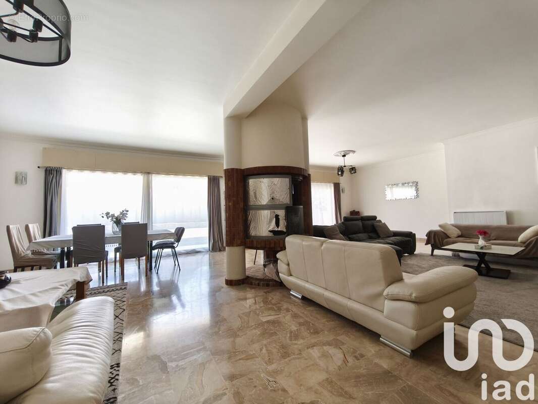 Photo 6 - Maison à NOISY-LE-GRAND